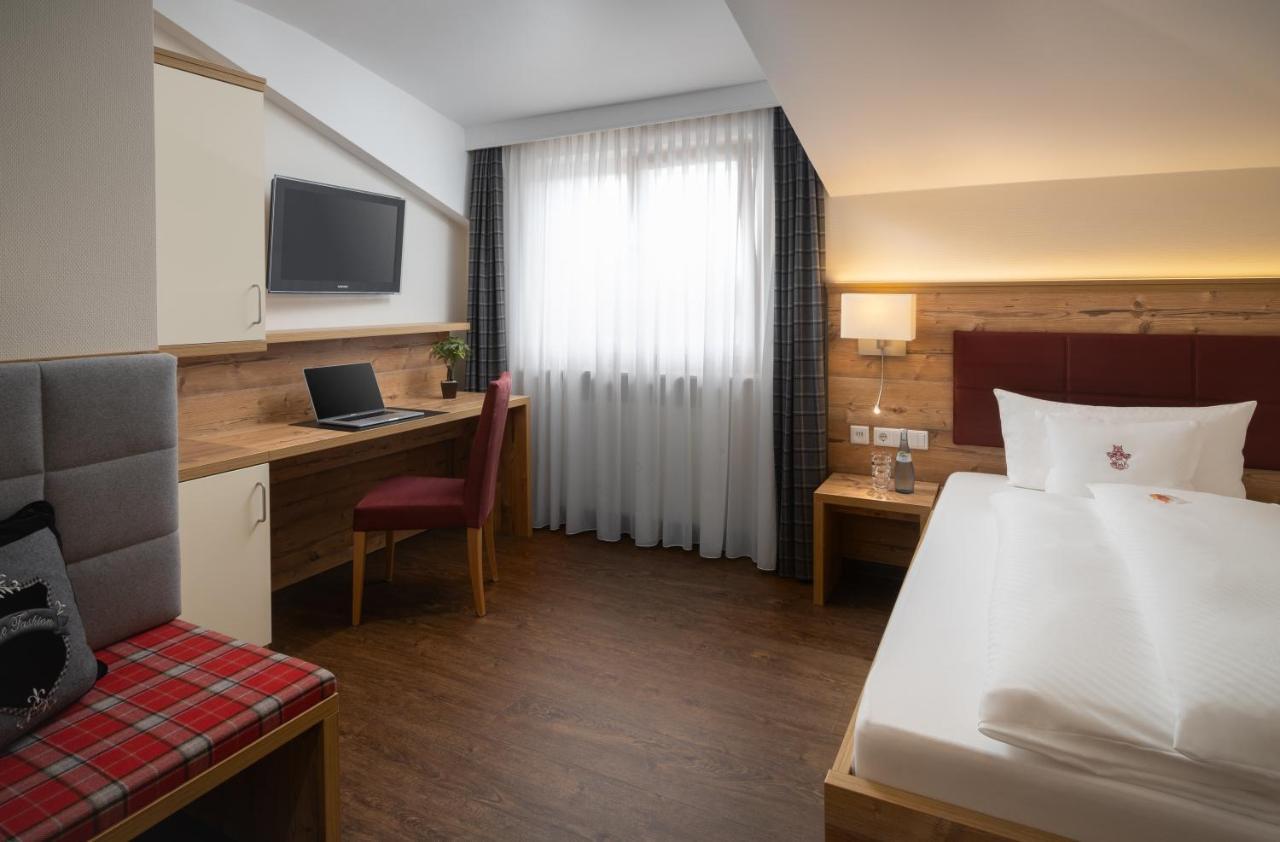 Ringhotel Winzerhof Rauenberg  Екстериор снимка