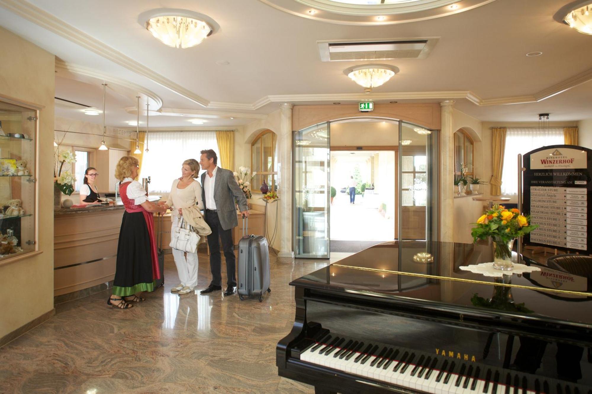 Ringhotel Winzerhof Rauenberg  Екстериор снимка