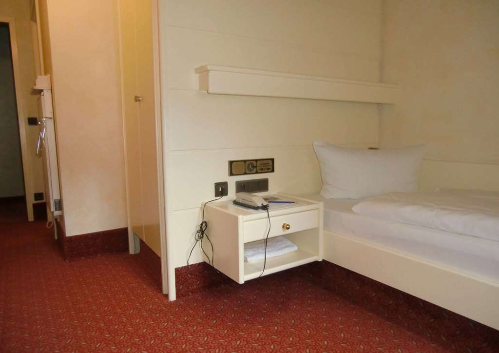 Ringhotel Winzerhof Rauenberg  Стая снимка
