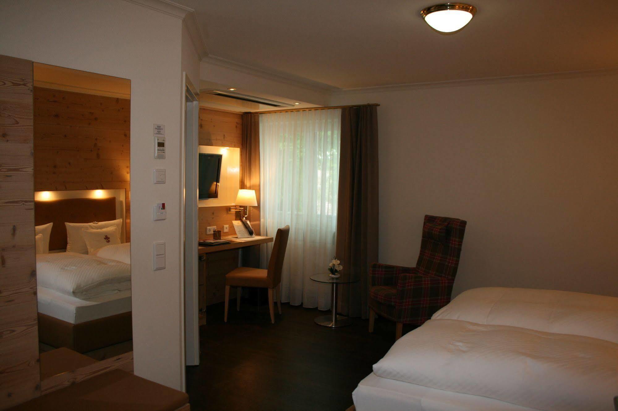 Ringhotel Winzerhof Rauenberg  Екстериор снимка