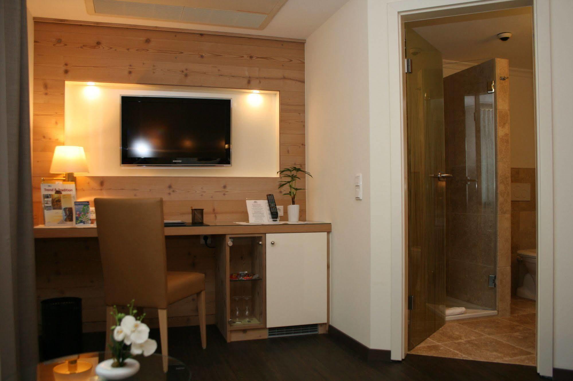 Ringhotel Winzerhof Rauenberg  Екстериор снимка